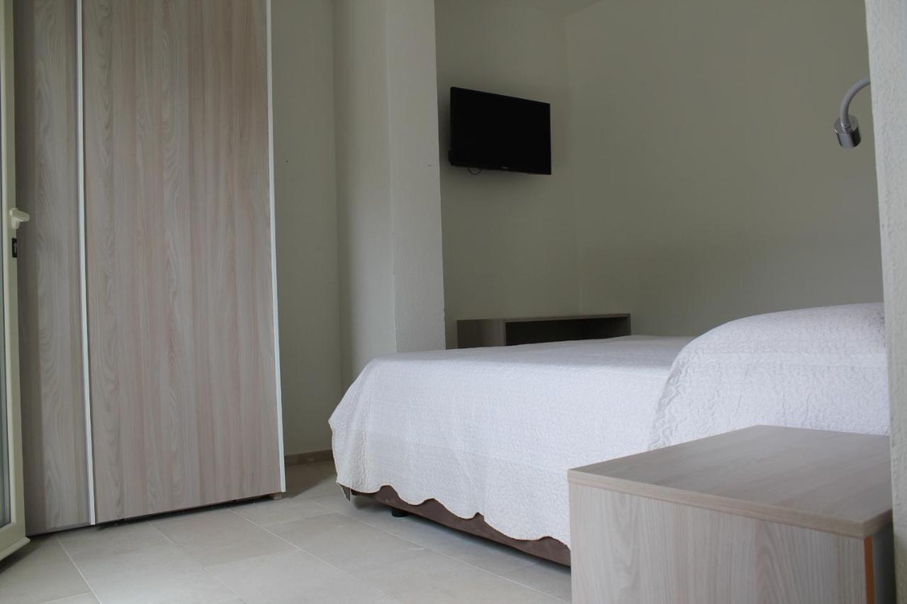 B&B Somiar Сан Теодоро Екстериор снимка