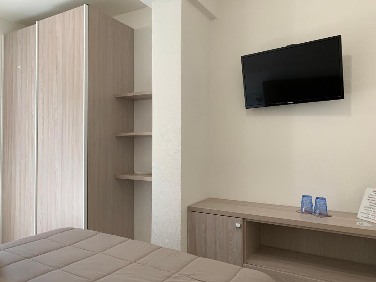 B&B Somiar Сан Теодоро Екстериор снимка