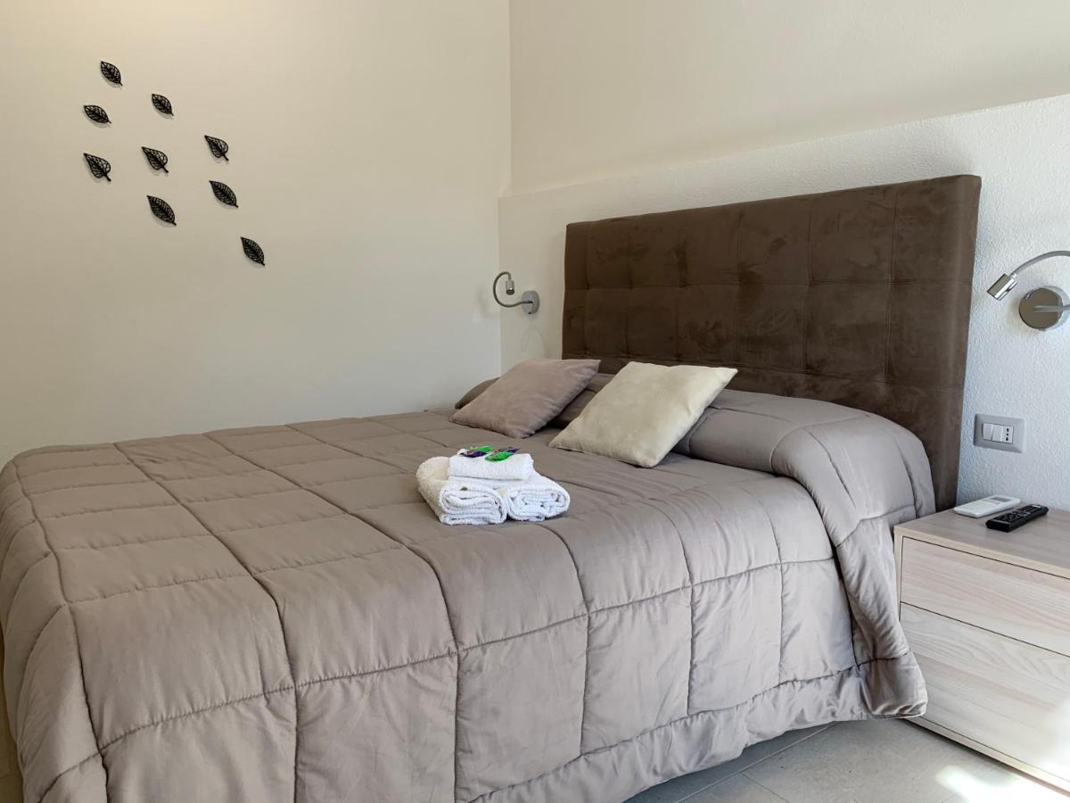 B&B Somiar Сан Теодоро Екстериор снимка