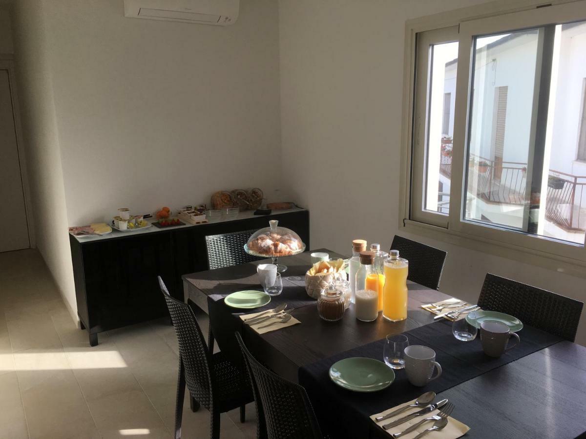 B&B Somiar Сан Теодоро Екстериор снимка